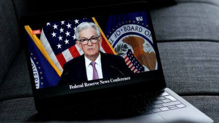 Fed Chair Jerome Powell Talking about Inflation, Wathing the Video on CNBC Television YouTube Channel, on a Macbook Pro